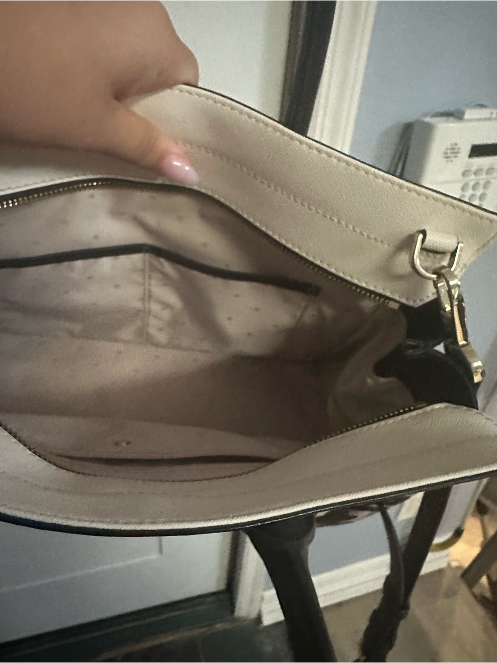 kate spade cream and black patterned bag - Picture 5 of 5